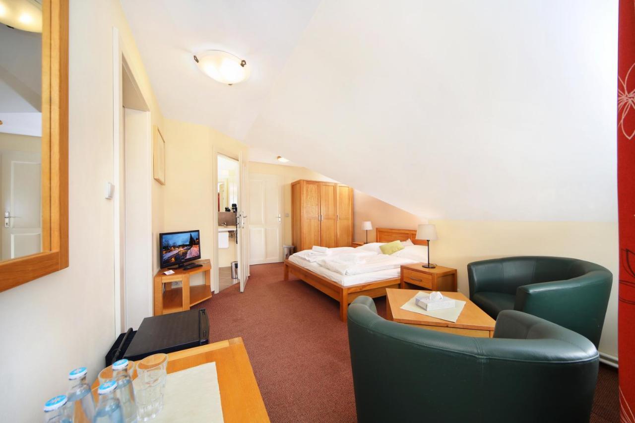 Hotel Erika Špindlerŭv Mlýn Ngoại thất bức ảnh