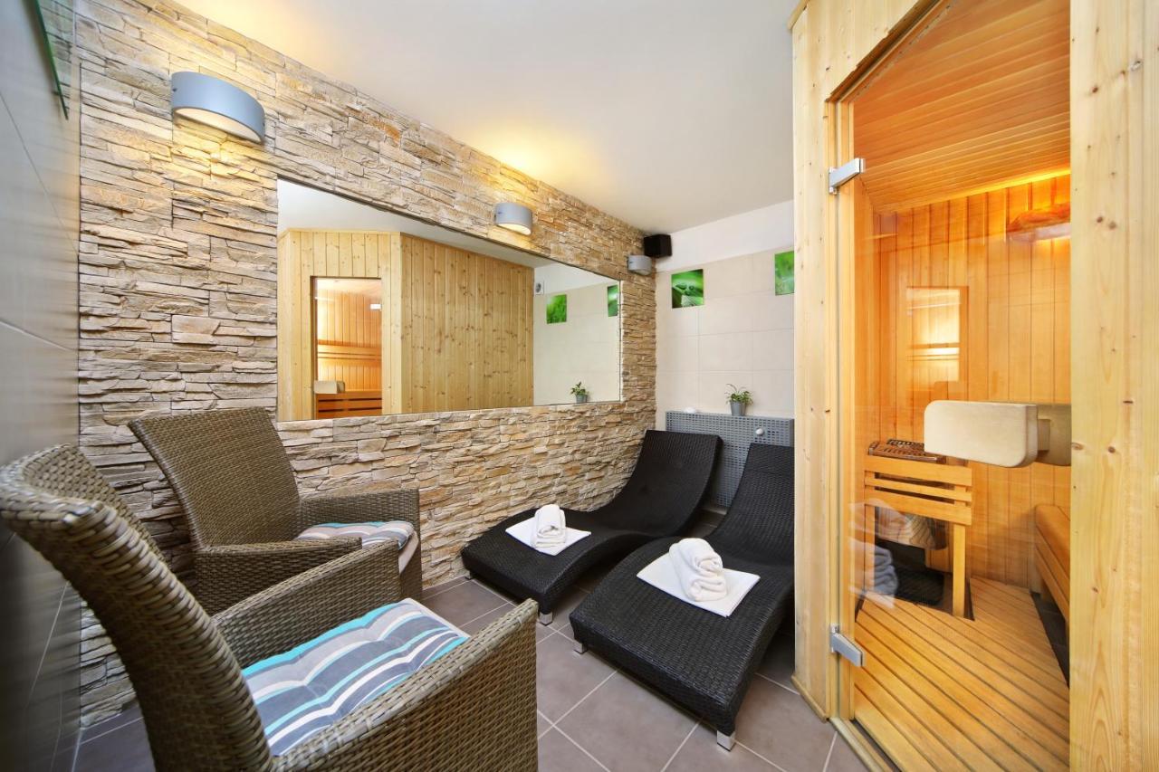 Hotel Erika Špindlerŭv Mlýn Ngoại thất bức ảnh
