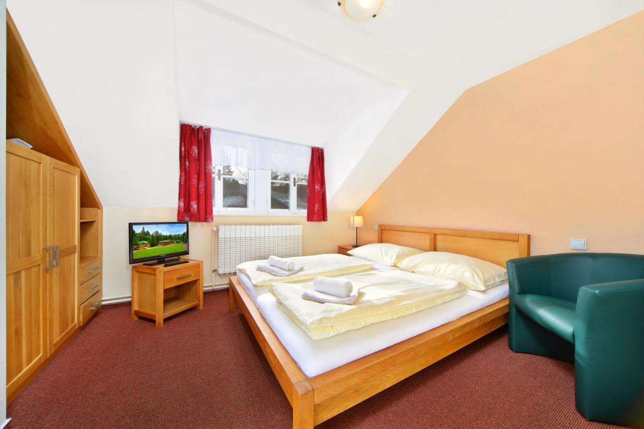 Hotel Erika Špindlerŭv Mlýn Ngoại thất bức ảnh